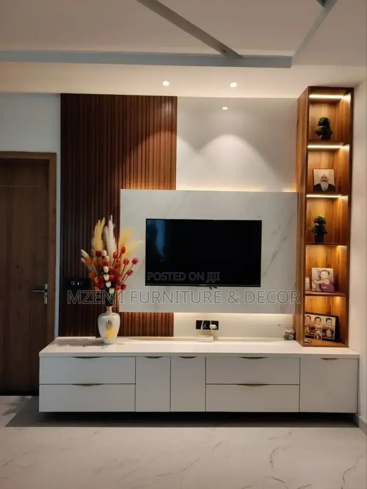 Tv Shocas Stand