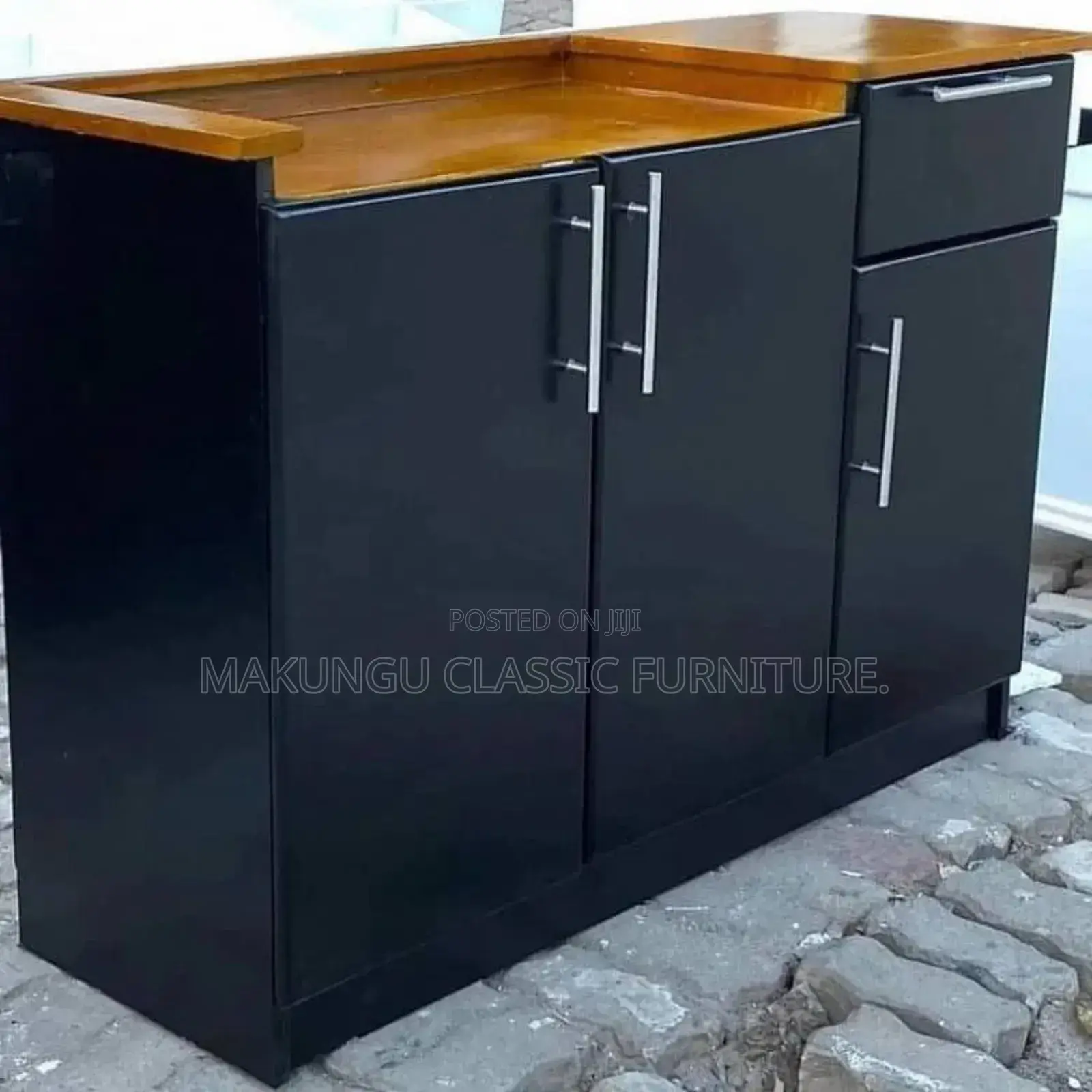 Kitchen Cabinet.