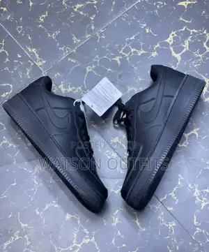 Raba Nyeusi Za Airforce Mpya Kabisa