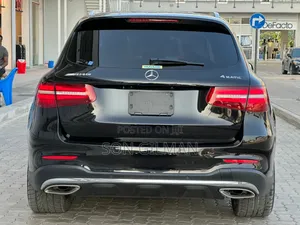 Mercedes-Benz GLC-Class 2016 Black