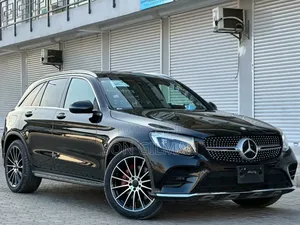 Mercedes-Benz GLC-Class 2016 Black