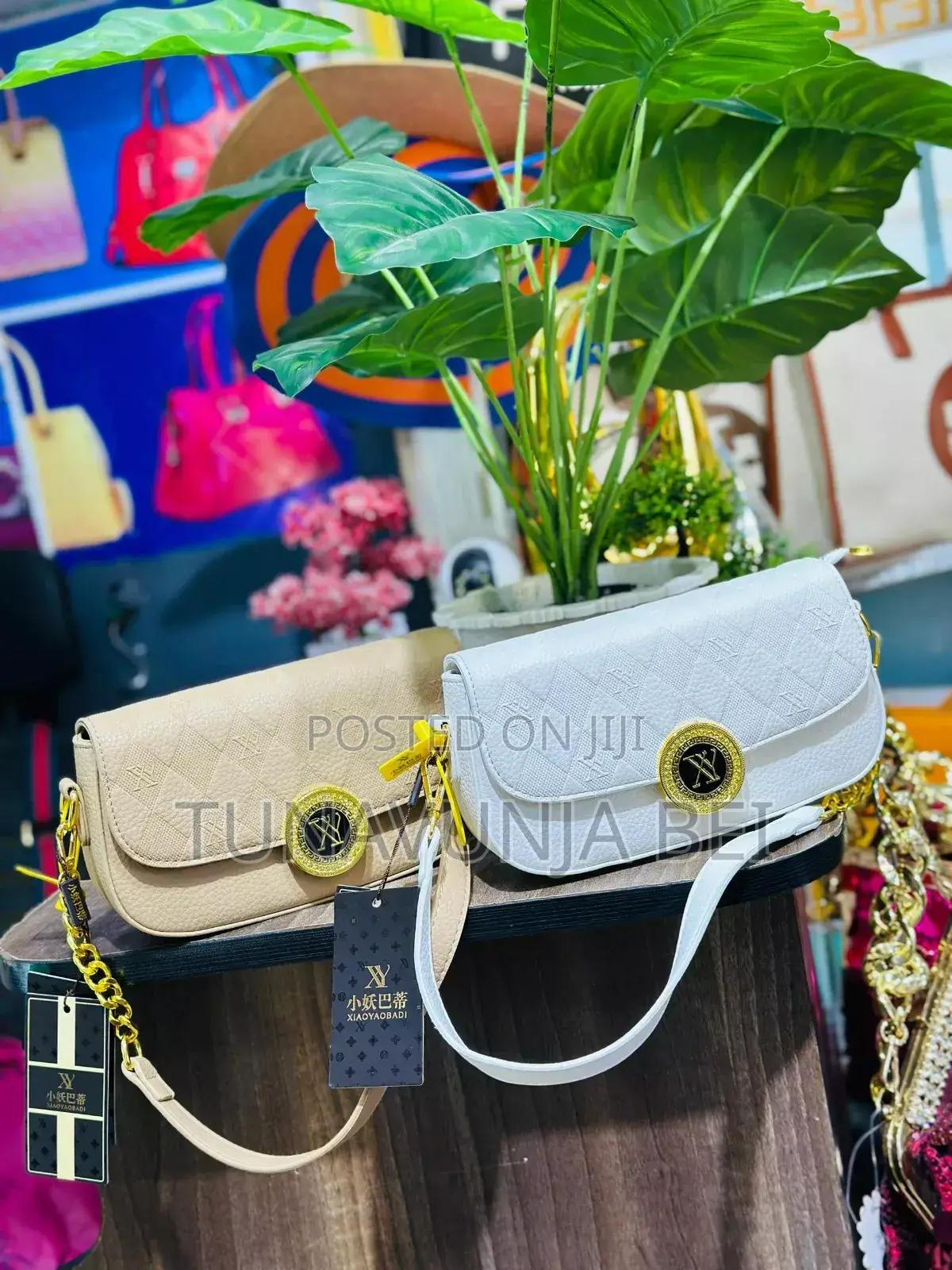 Classessy Handbag
