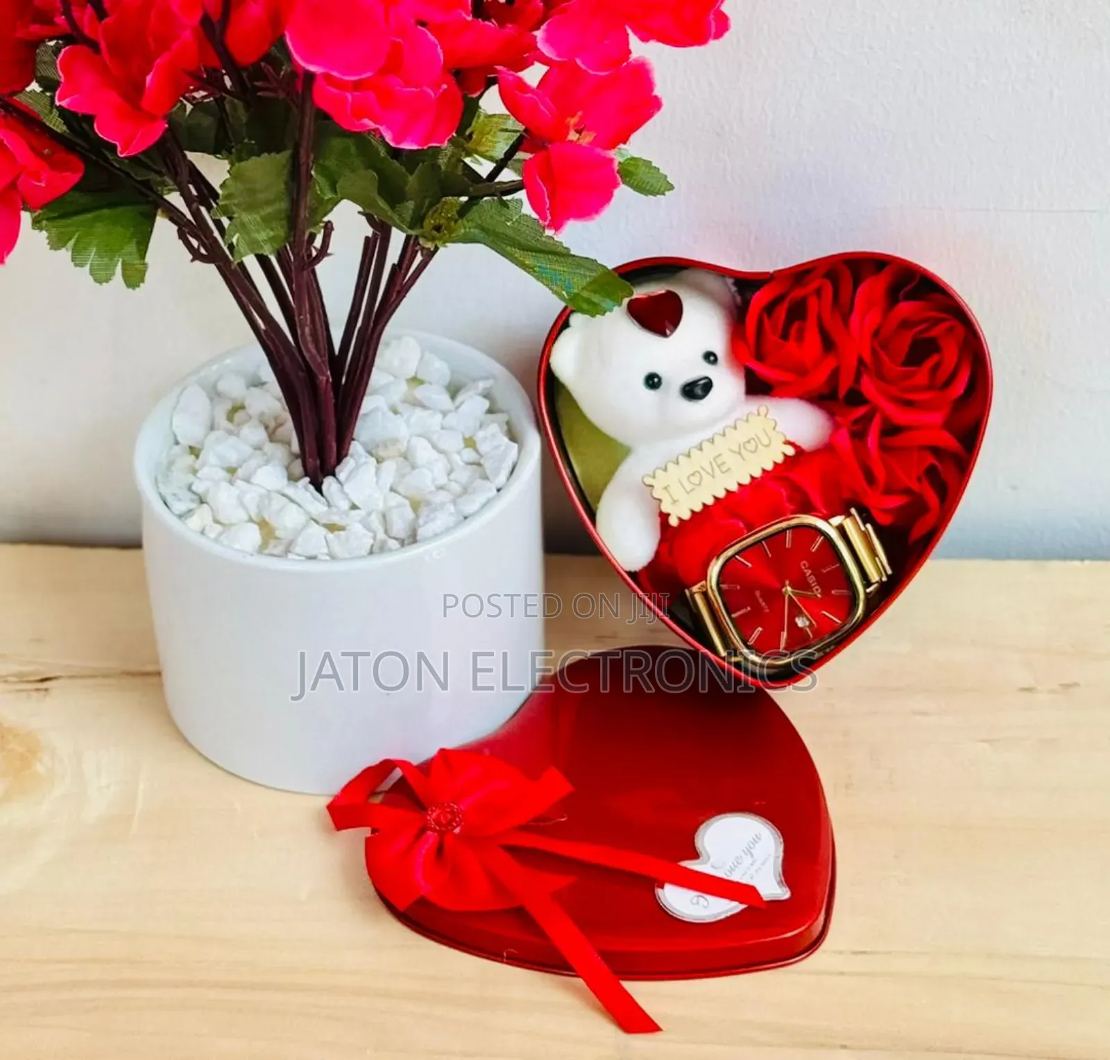 *Hey Valentine* *Ladies Sets*