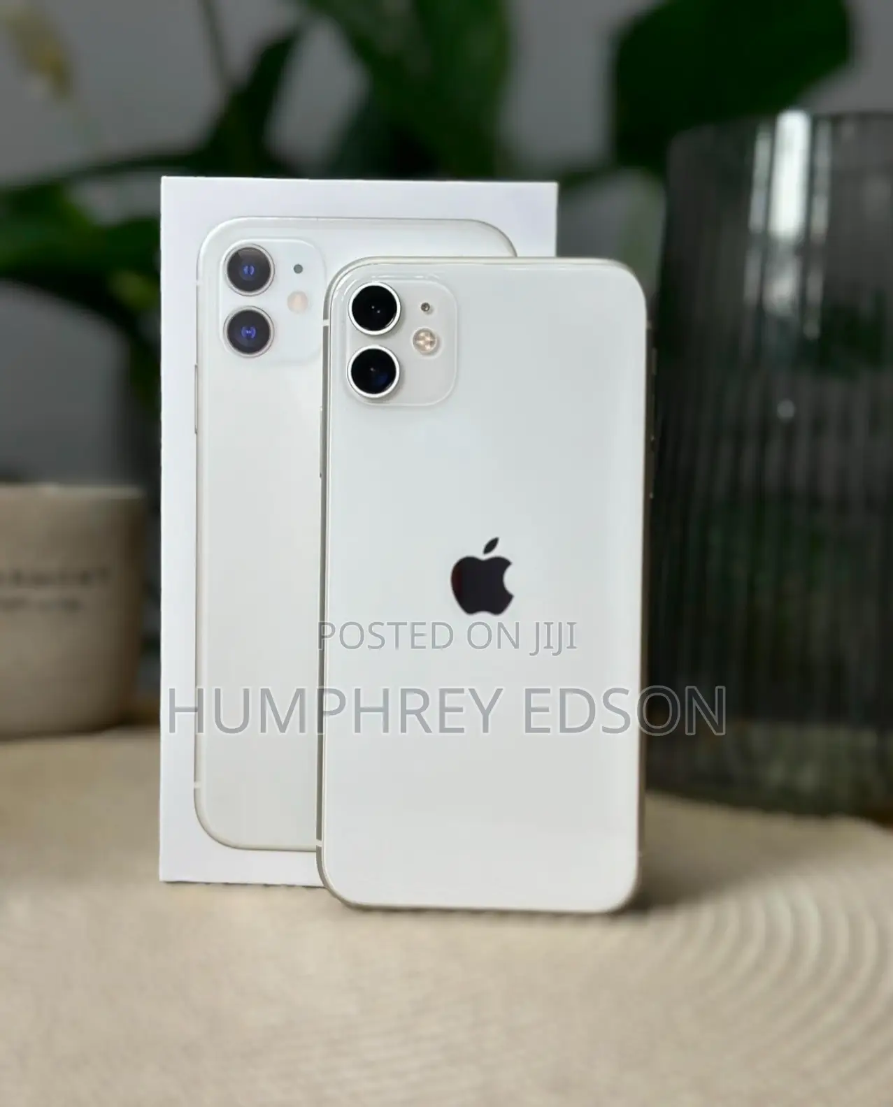 New Apple iPhone 11 128 GB Silver