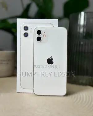 Photo - New Apple iPhone 11 128 GB Silver
