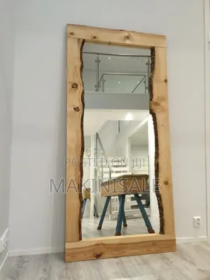 Kioo Kizuri Sana