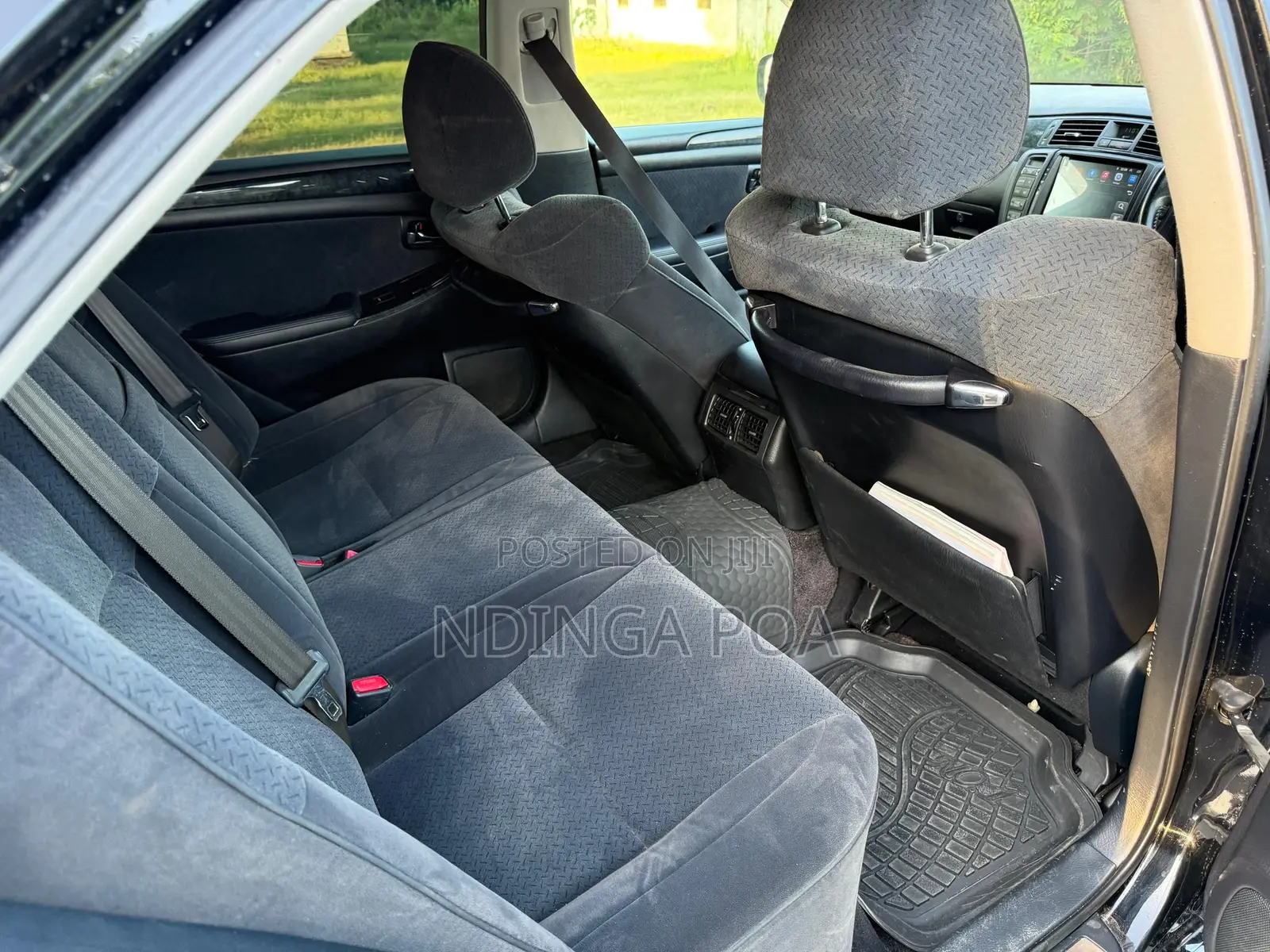 Toyota Crown 2006 Black