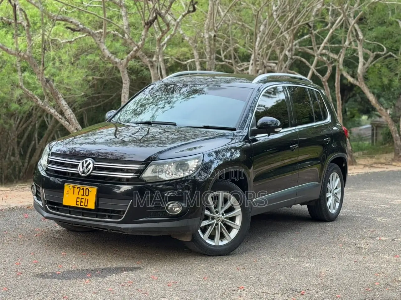 Volkswagen Tiguan 2014 Black
