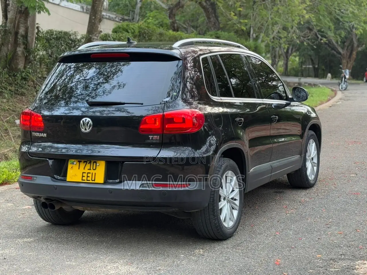 Volkswagen Tiguan 2014 Black
