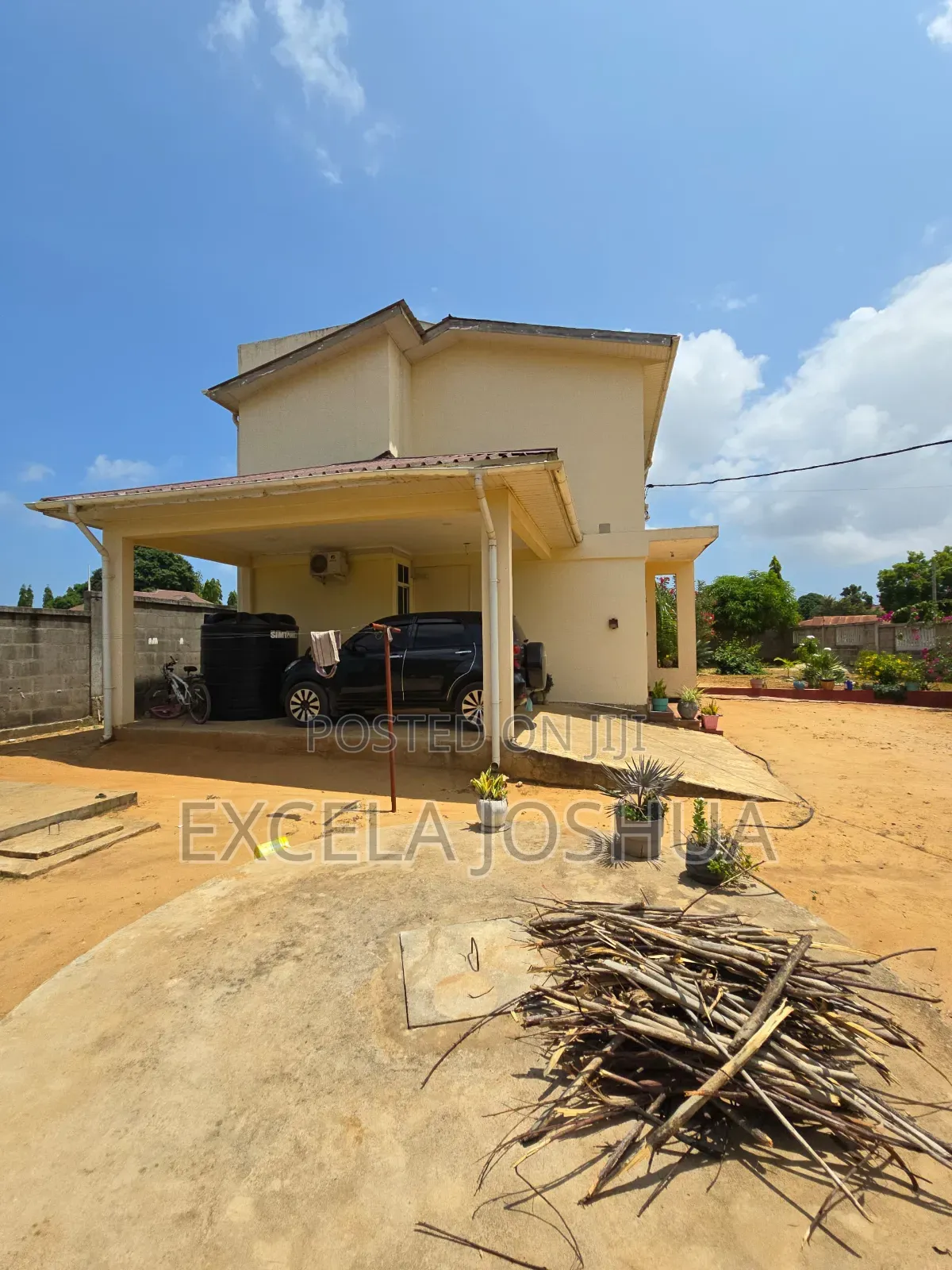 3bdrm House in Excela Joshua, Bunju for sale