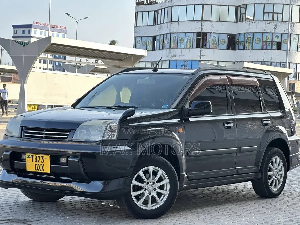 Nissan X-Trail 2002 Black
