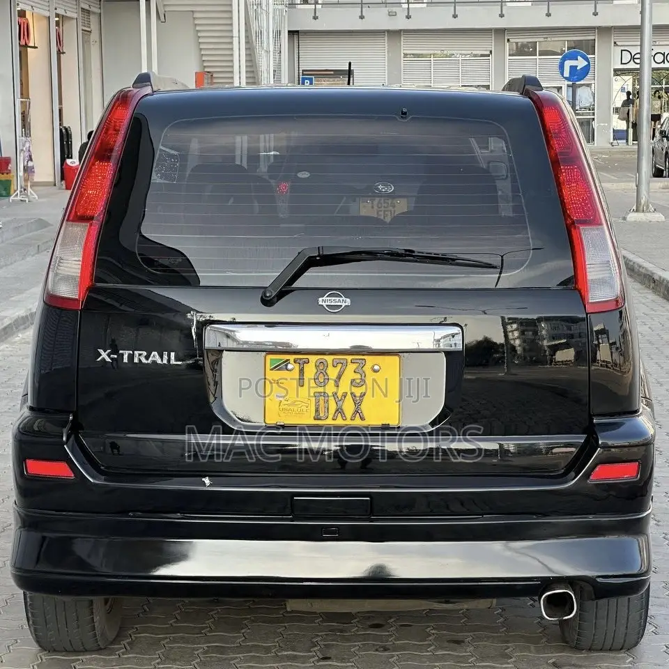 Nissan X-Trail 2002 Black