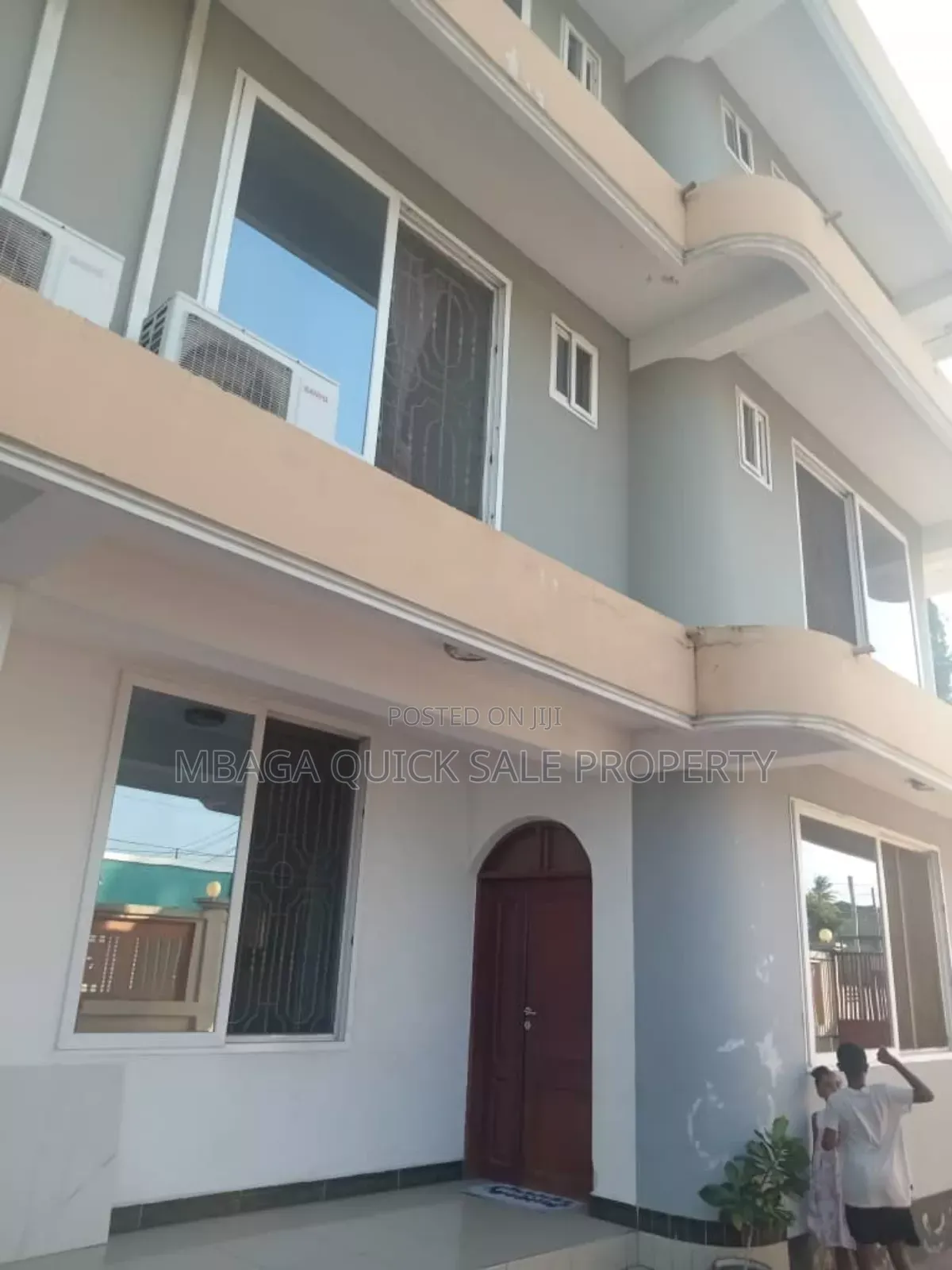 8bdrm House in Kijitonyama for sale