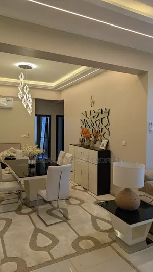 3bdrm Apartment in Oyster Bay for sale