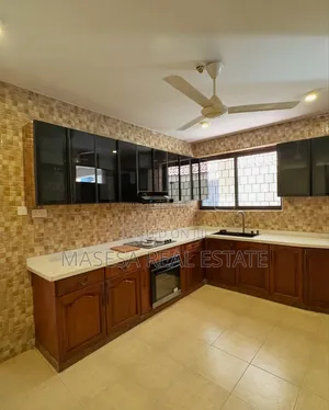 5bdrm House in Msasani for rent