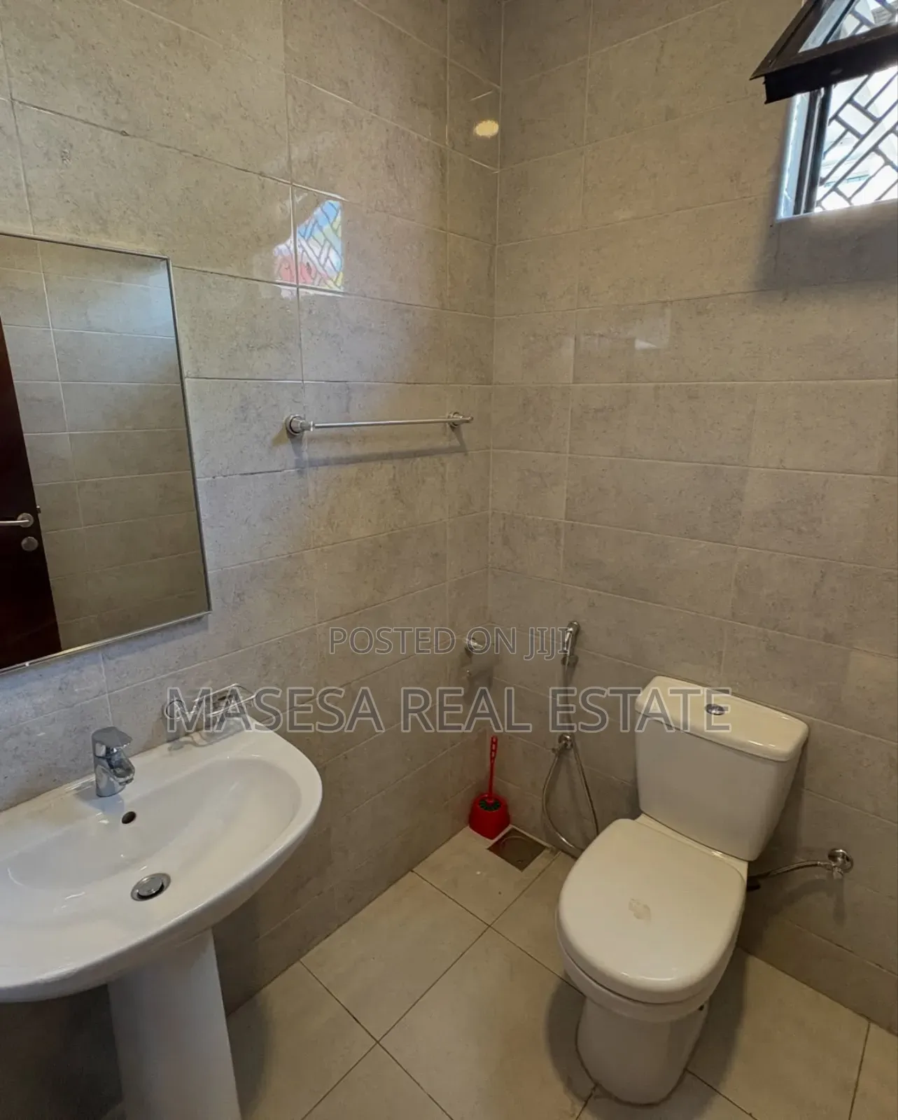 5bdrm House in Msasani for rent