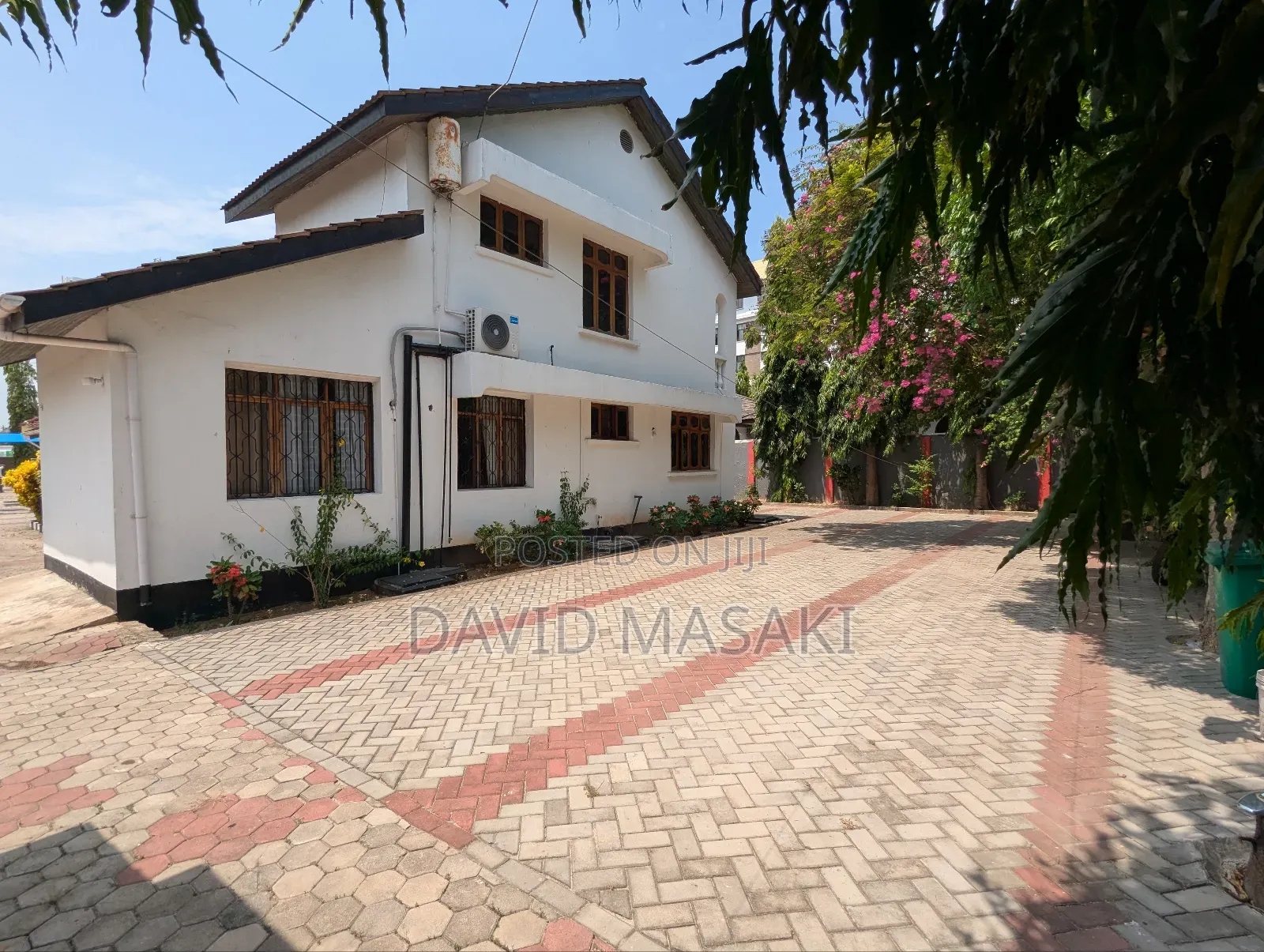 4bdrm House in House, Mikocheni for rent