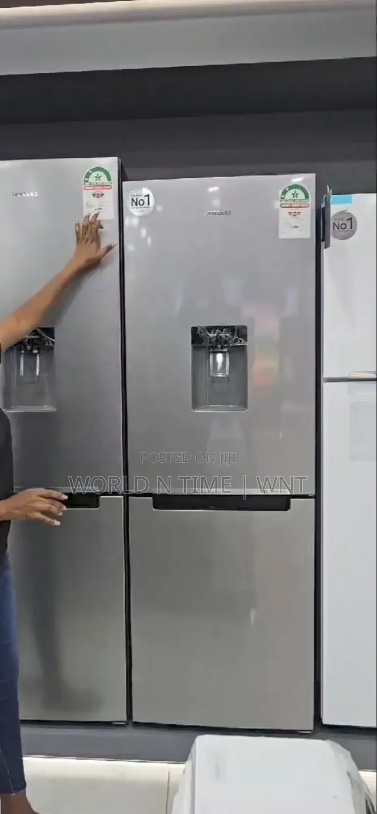 Samsung RB30J 3611sa- 320 LTR Bottom Freezer Water Dispenser