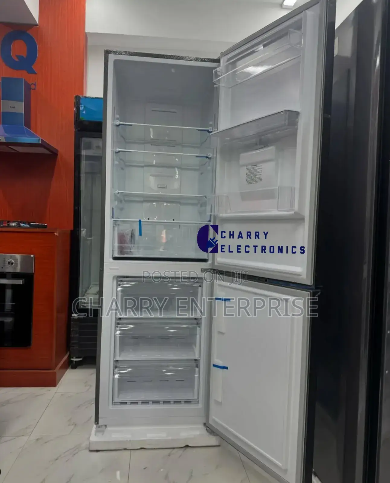 Ailyons Combi Fridge With Water Dispenser Liter 317