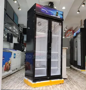 Homebase Showcase Fridge Hb560black