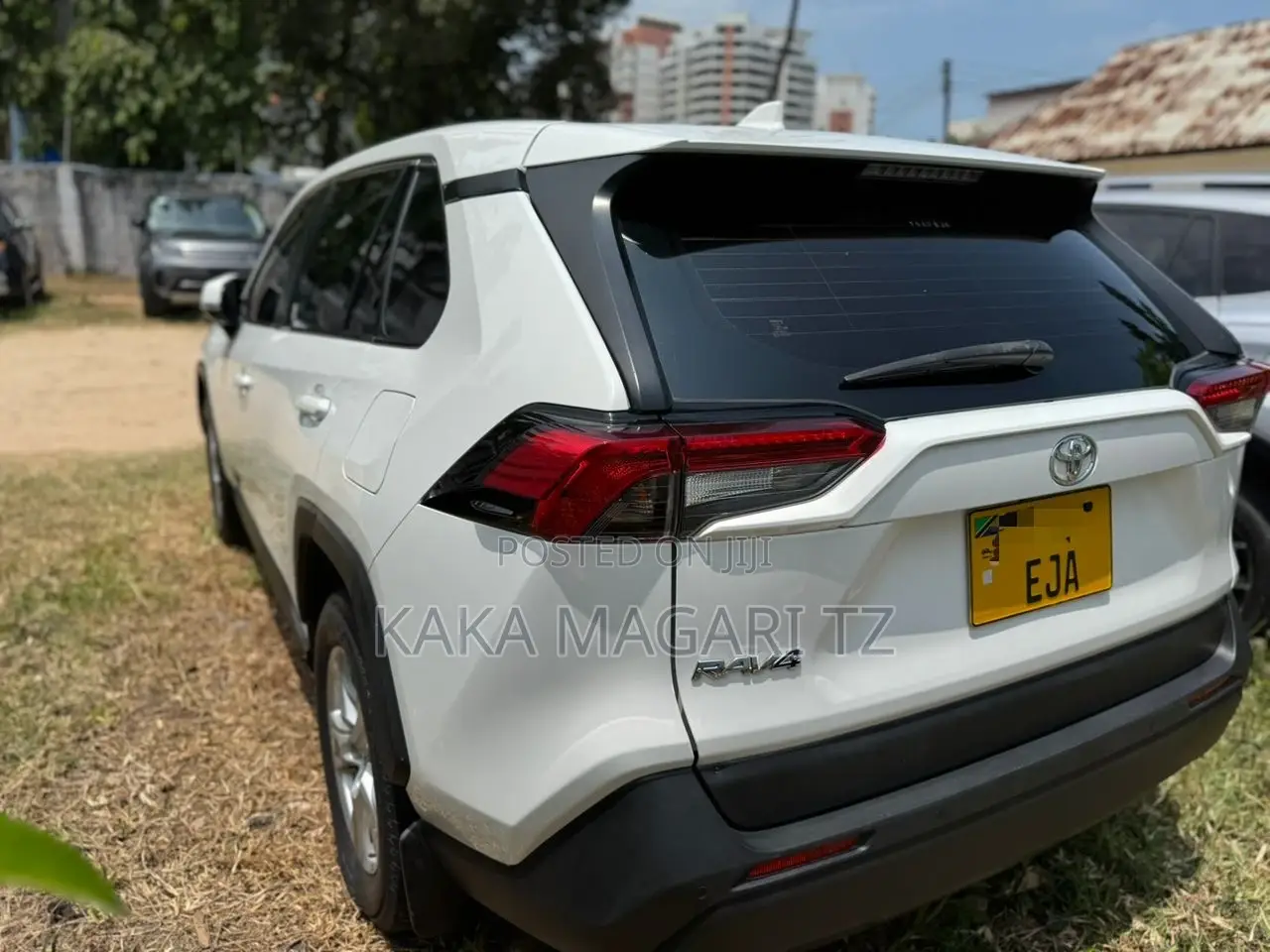 Toyota RAV4 2013 White