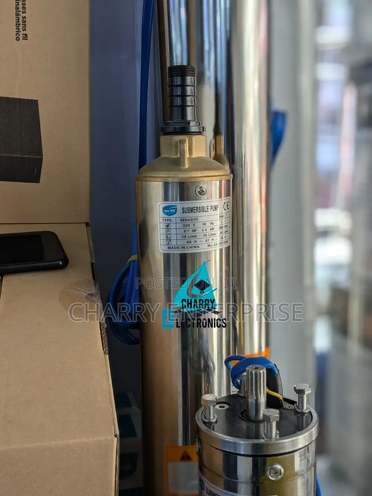 MR UK 4sdm2/ 10 SUBMERSIBLE Water Pump
0.7 Hp
0.5 Kw
