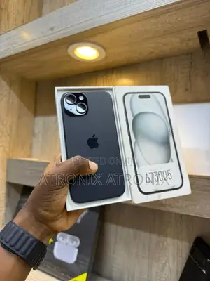 New Apple iPhone 15 128 GB Black