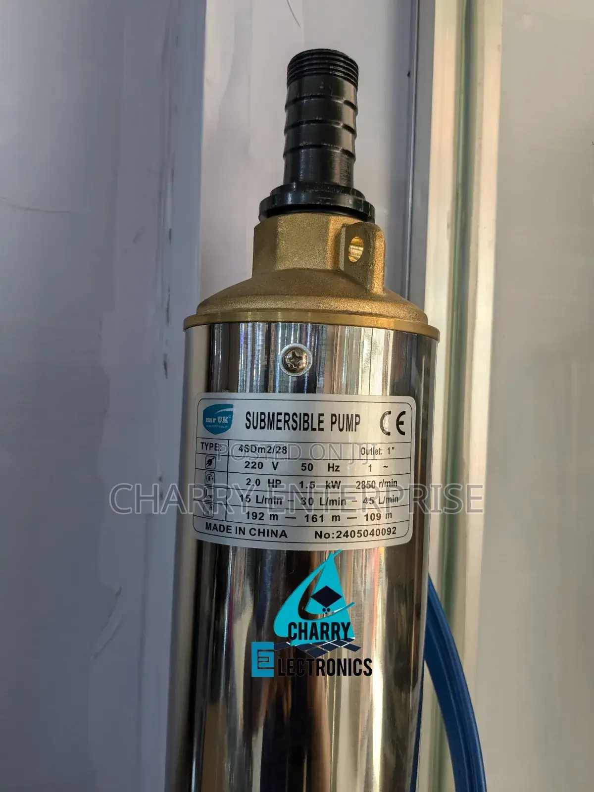 MR UK 4sdm2/ 28 SUBMERSIBLE Water Pump
2.0 Hp
Power 1.5 Kw