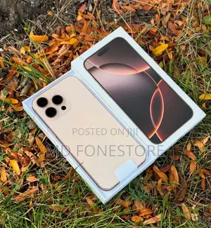 New Apple iPhone 16 Pro Max 256 GB Gold