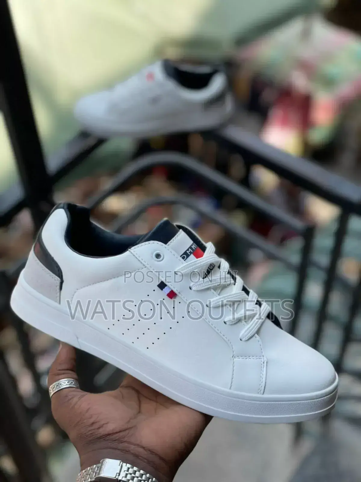 Raba Mpya Na Original Za Hilfiger