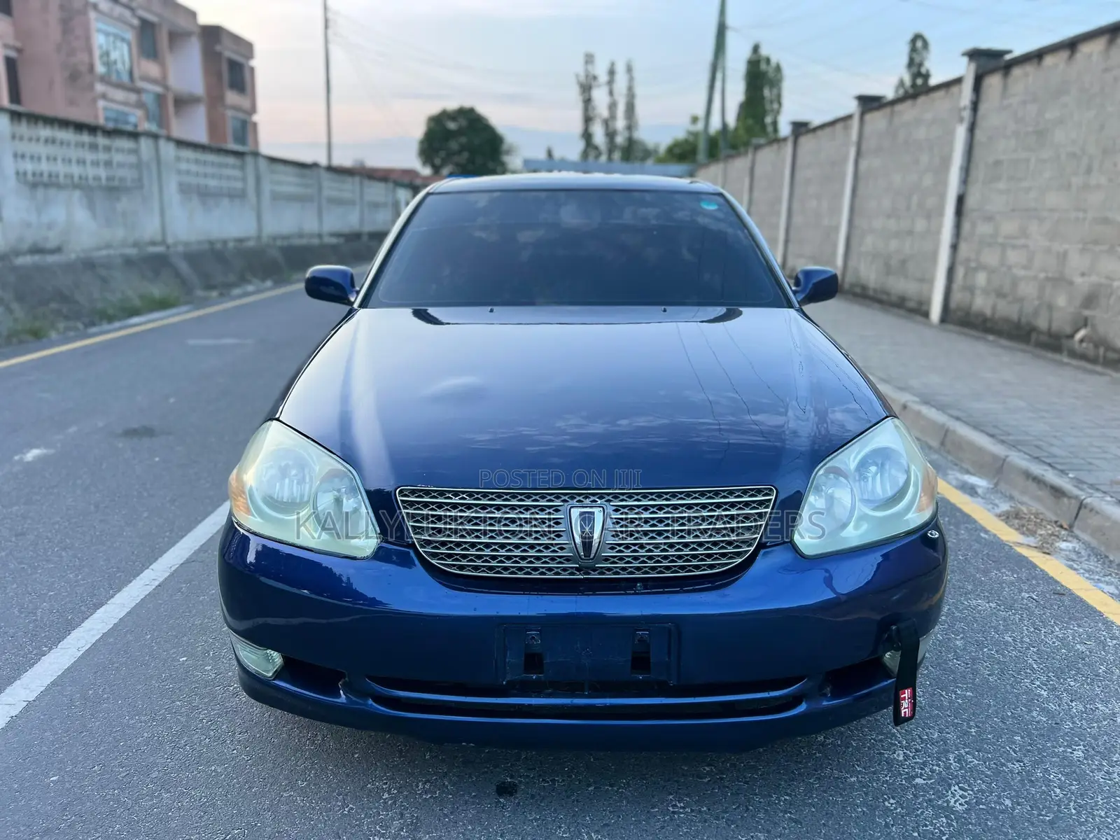 Toyota Mark II 2004 Blue