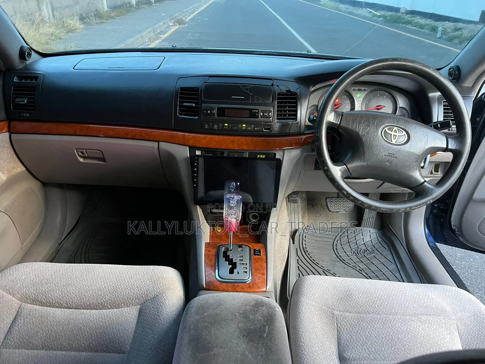 Toyota Mark II 2004 Blue