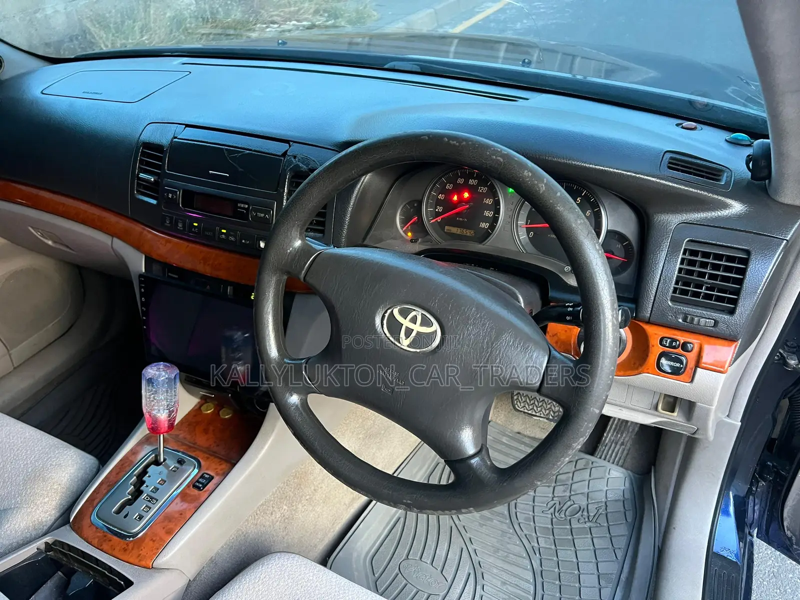 Toyota Mark II 2004 Blue