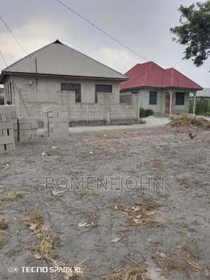 Kiwanja Sqmita 200 Kinauzwa Milioni 4.5 Bombambili Stendi.