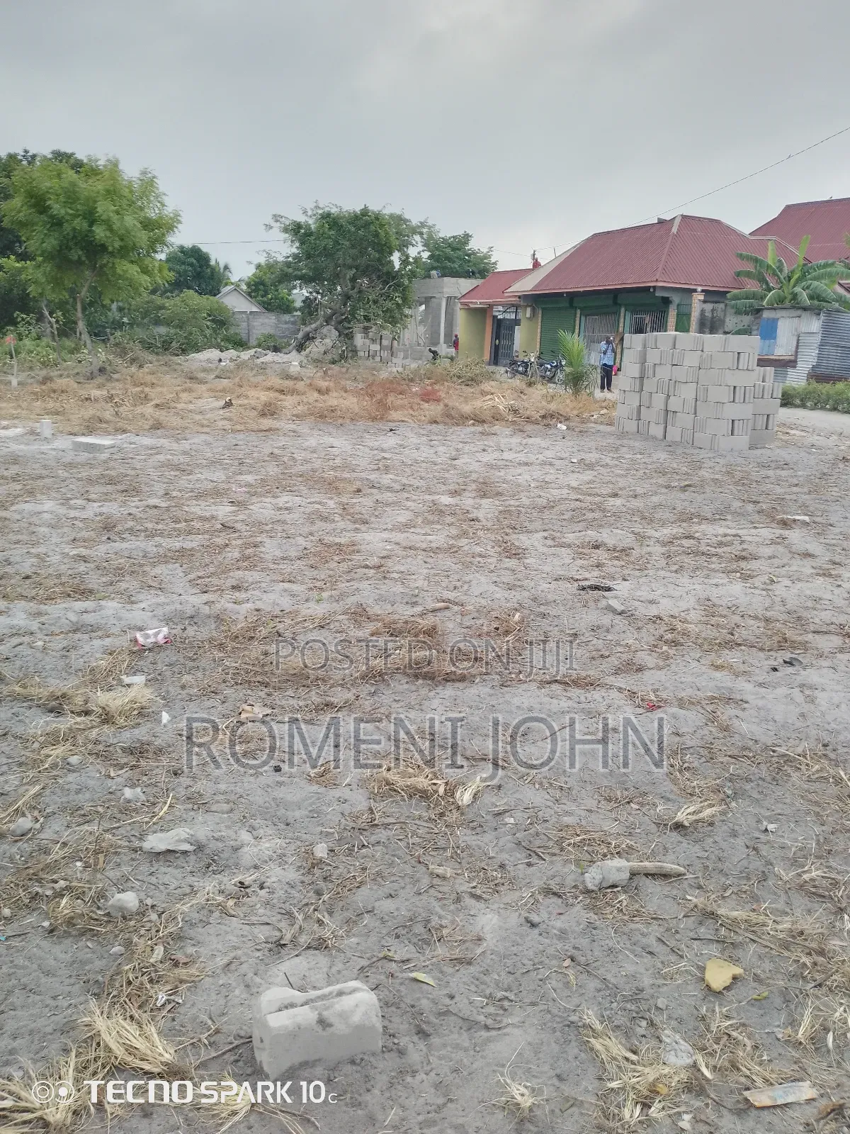 Kiwanja Sqmita 200 Kinauzwa Milioni 4.5 Bombambili Stendi.