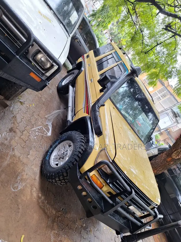 Toyota Land Cruiser Prado 2006 Yellow