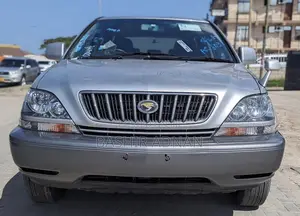Toyota Harrier 2.4 16V 2001 Gray