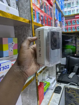 New Nokia 2720 Flip 512 GB White