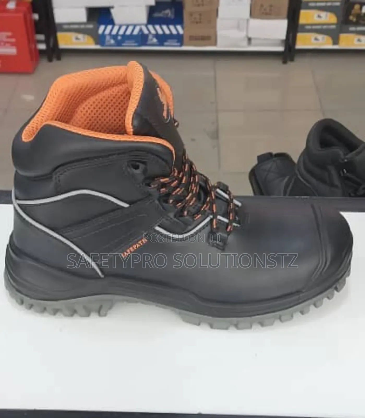 Heavy Duty Safety Boots (Safe Path Brand)