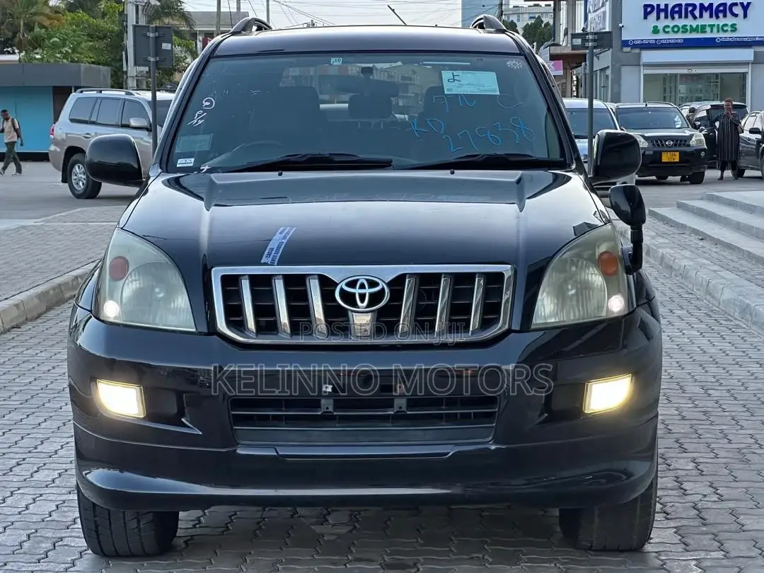 Toyota Land Cruiser Prado 2006 Black
