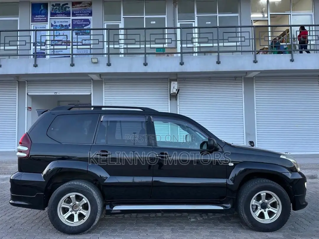 Toyota Land Cruiser Prado 2006 Black