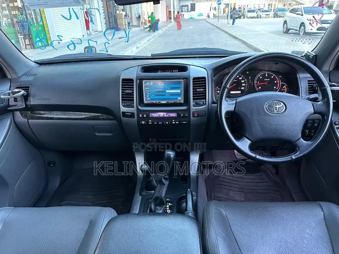 Toyota Land Cruiser Prado 2006 Black
