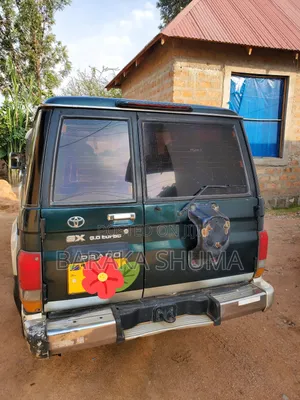 Toyota Land Cruiser Prado 3.0 D 1994 Green