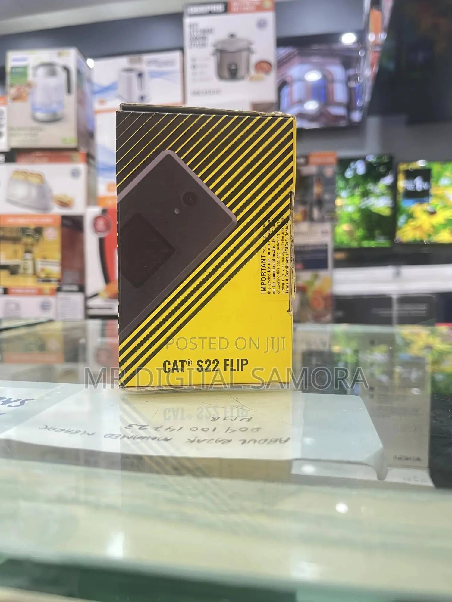 New Cat S22 Flip 16 GB Black