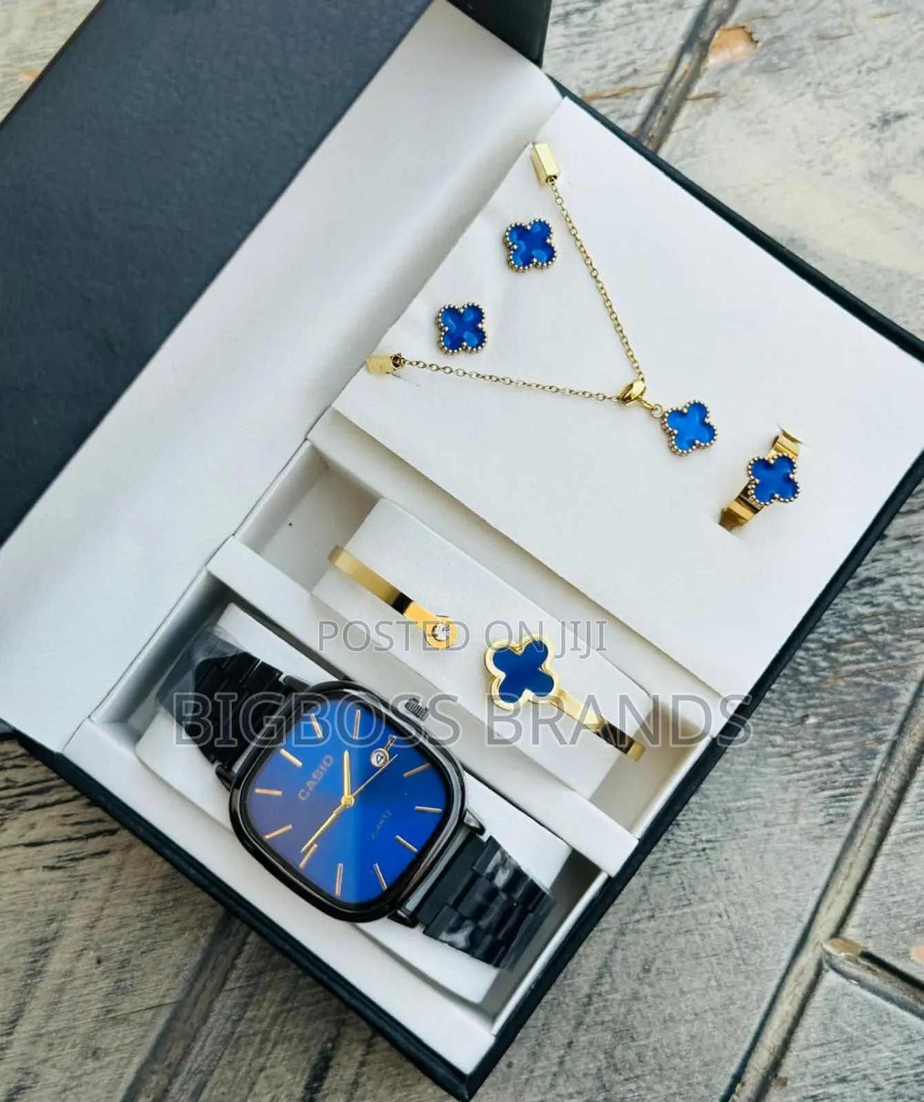 Casio Van Cleaf and Appeal Set