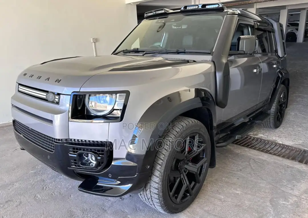 New Land Rover Defender 2024 Gray