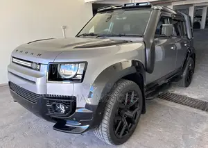 New Land Rover Defender 2024 Gray