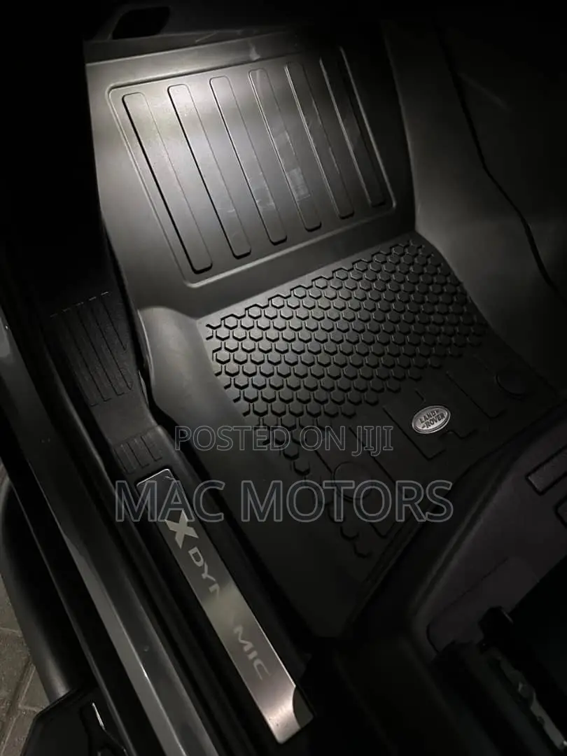 New Land Rover Defender 2024 Gray