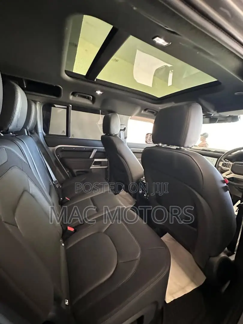 New Land Rover Defender 2024 Gray
