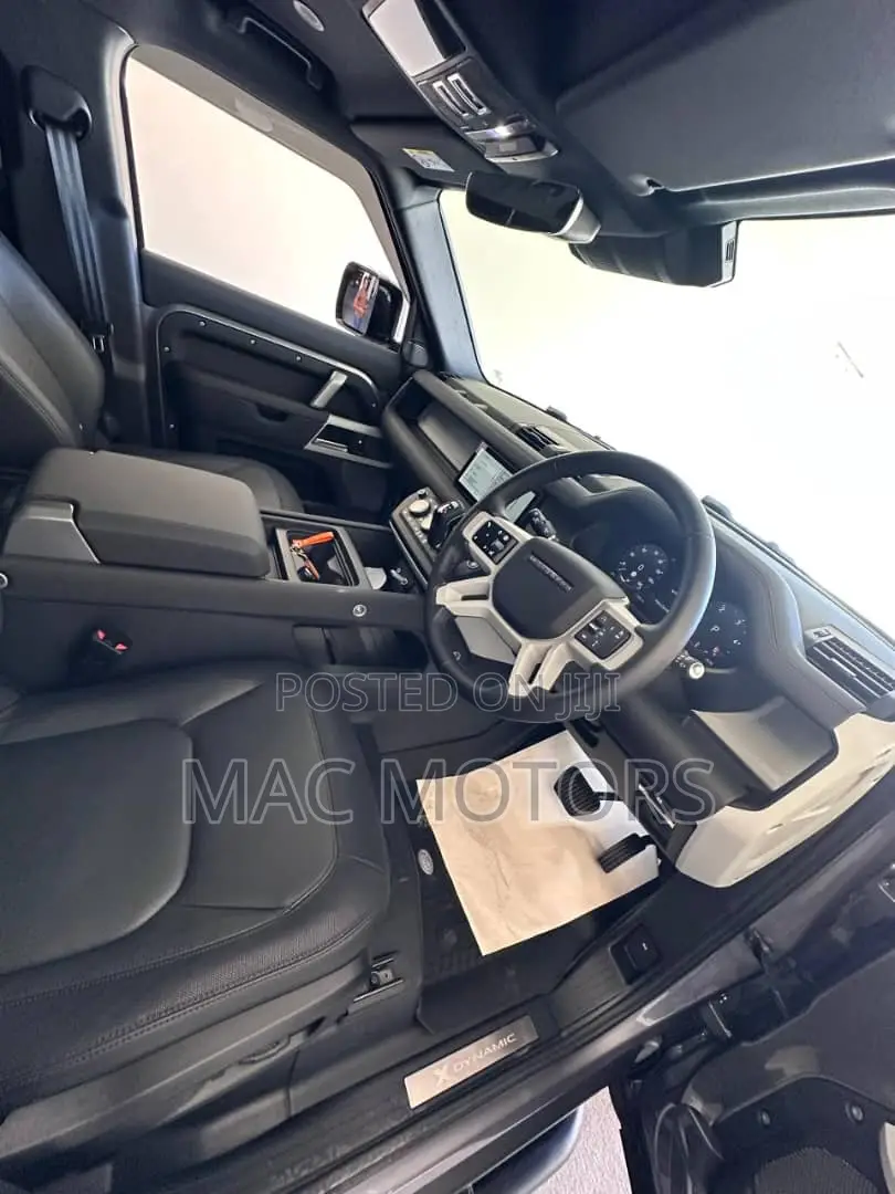 New Land Rover Defender 2024 Gray